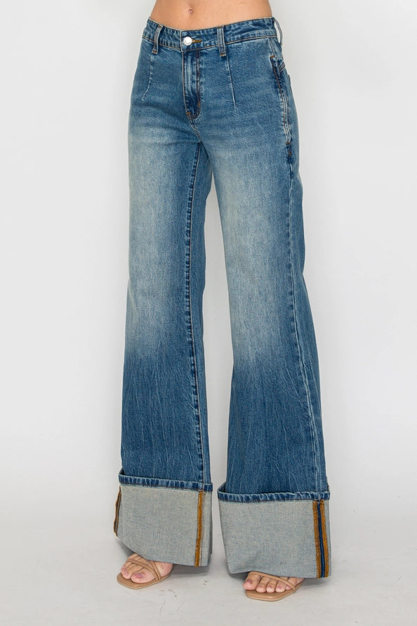 WISTERIA LANE Mid Rise Cuffed Jeans