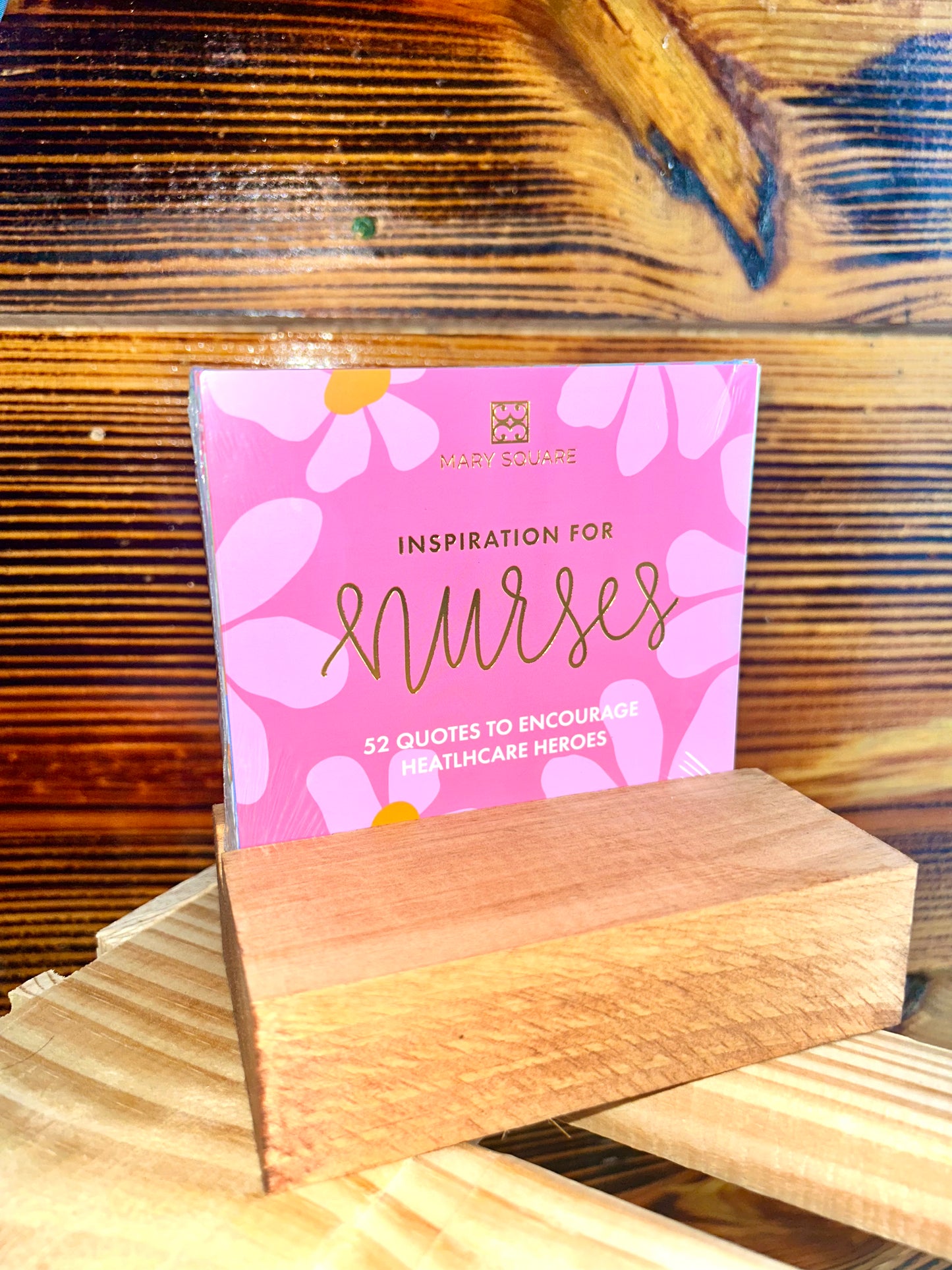 MARY SQUARE Card Blocks