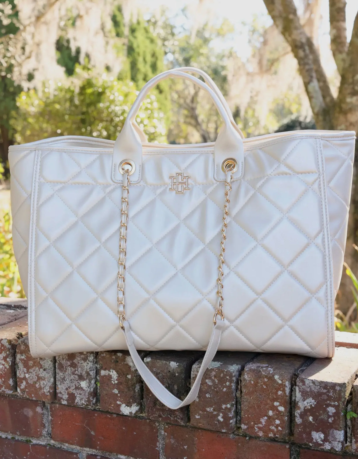 CAROLINE HILL Melissa Tote Bag