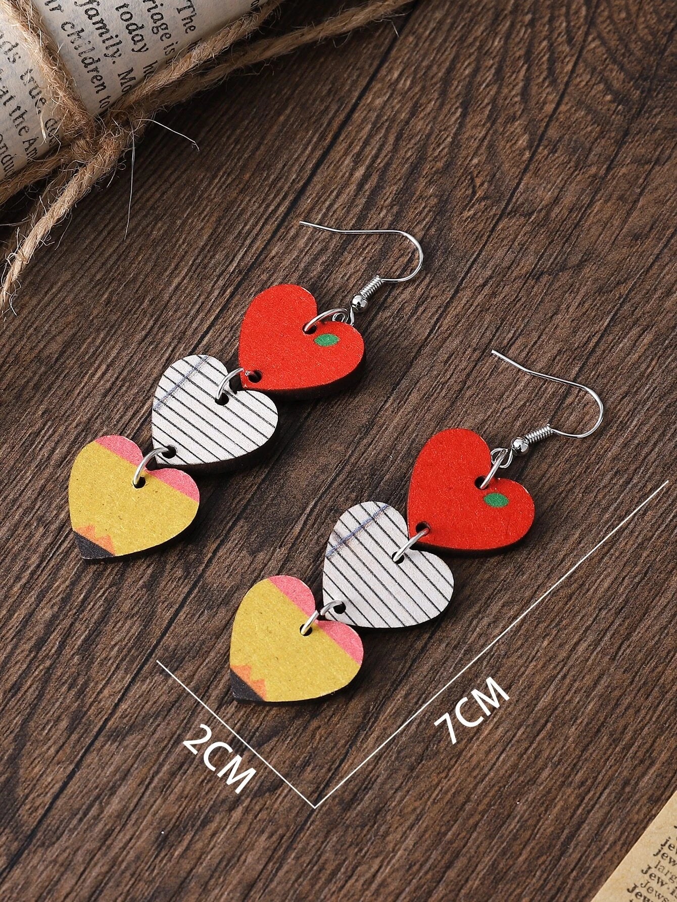 3 Heart Decor Drop Earrings (pencil)