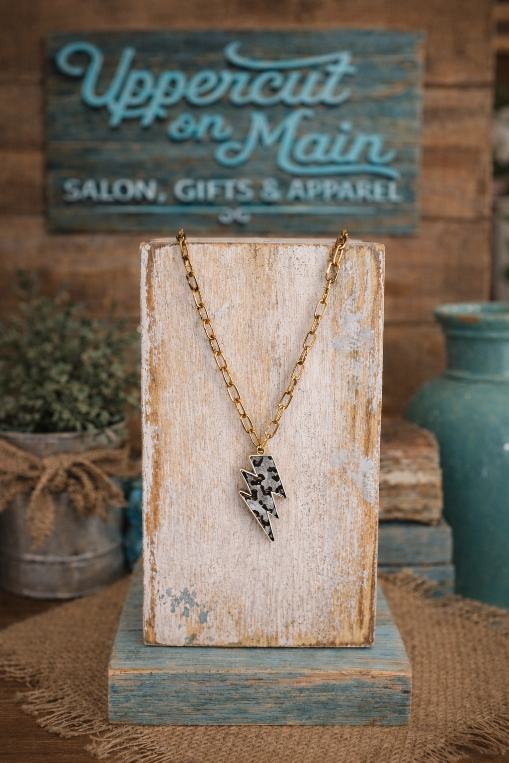 STELLA Necklace (Lightening Bolt)