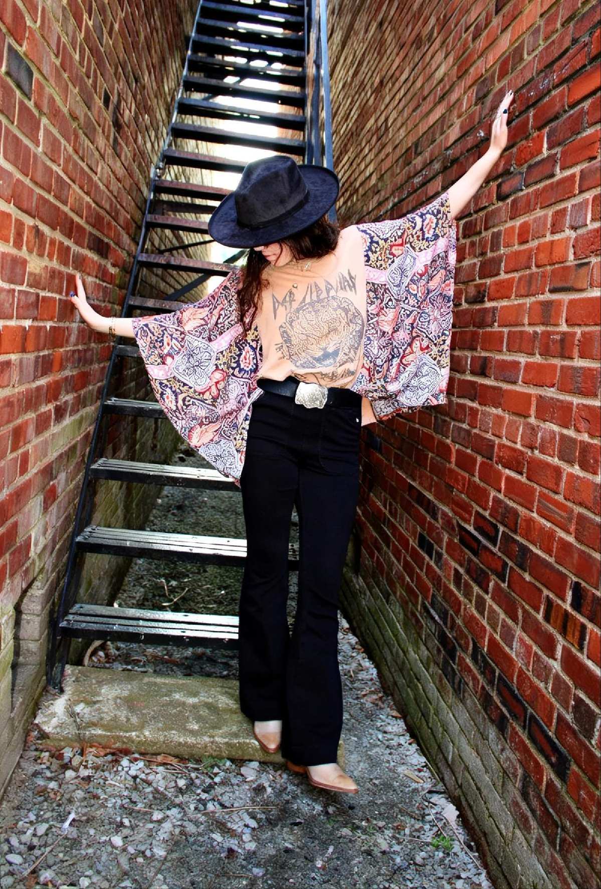 Band Printed Batwing Sleeve Tops
