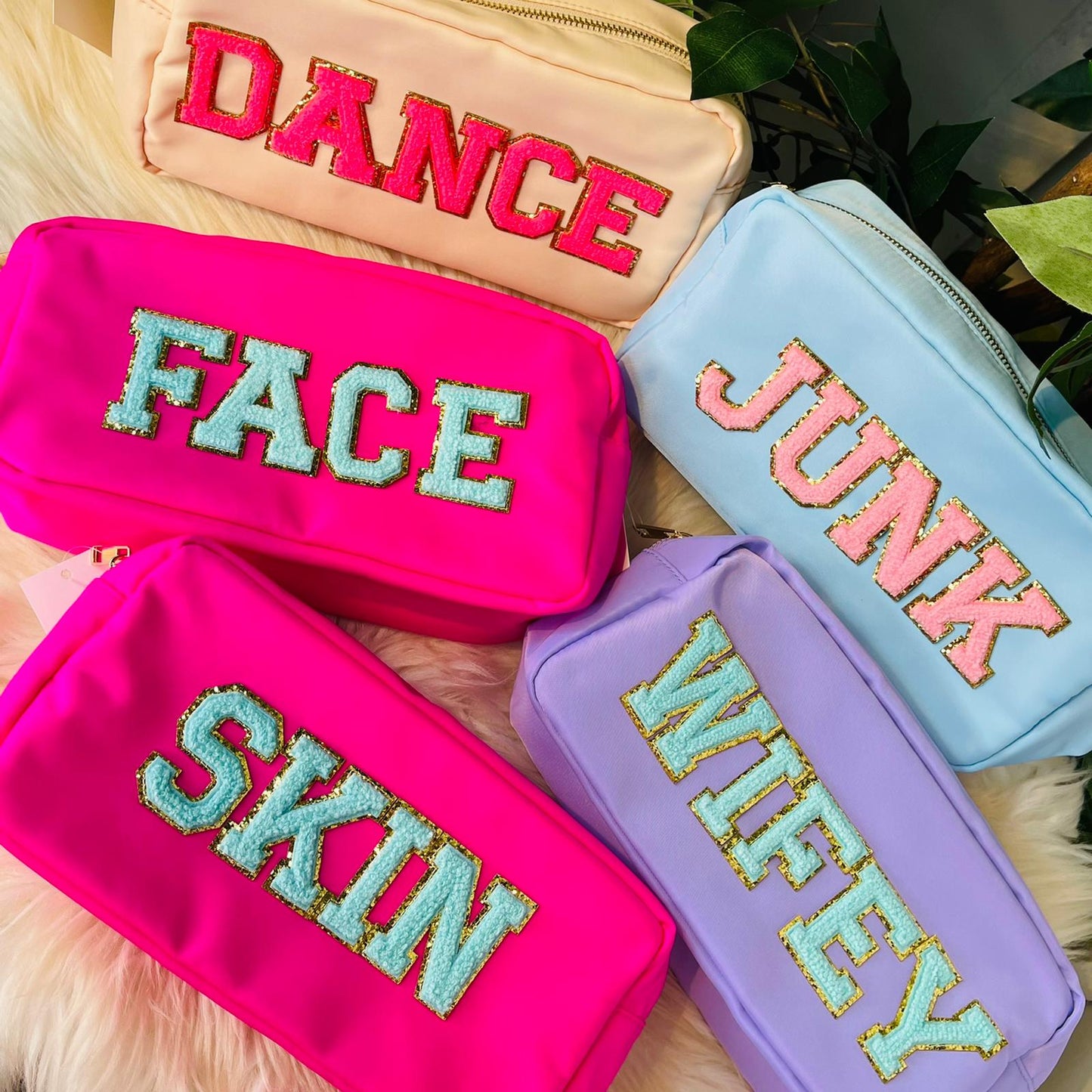 QUEENS DANCE Nylon Bag