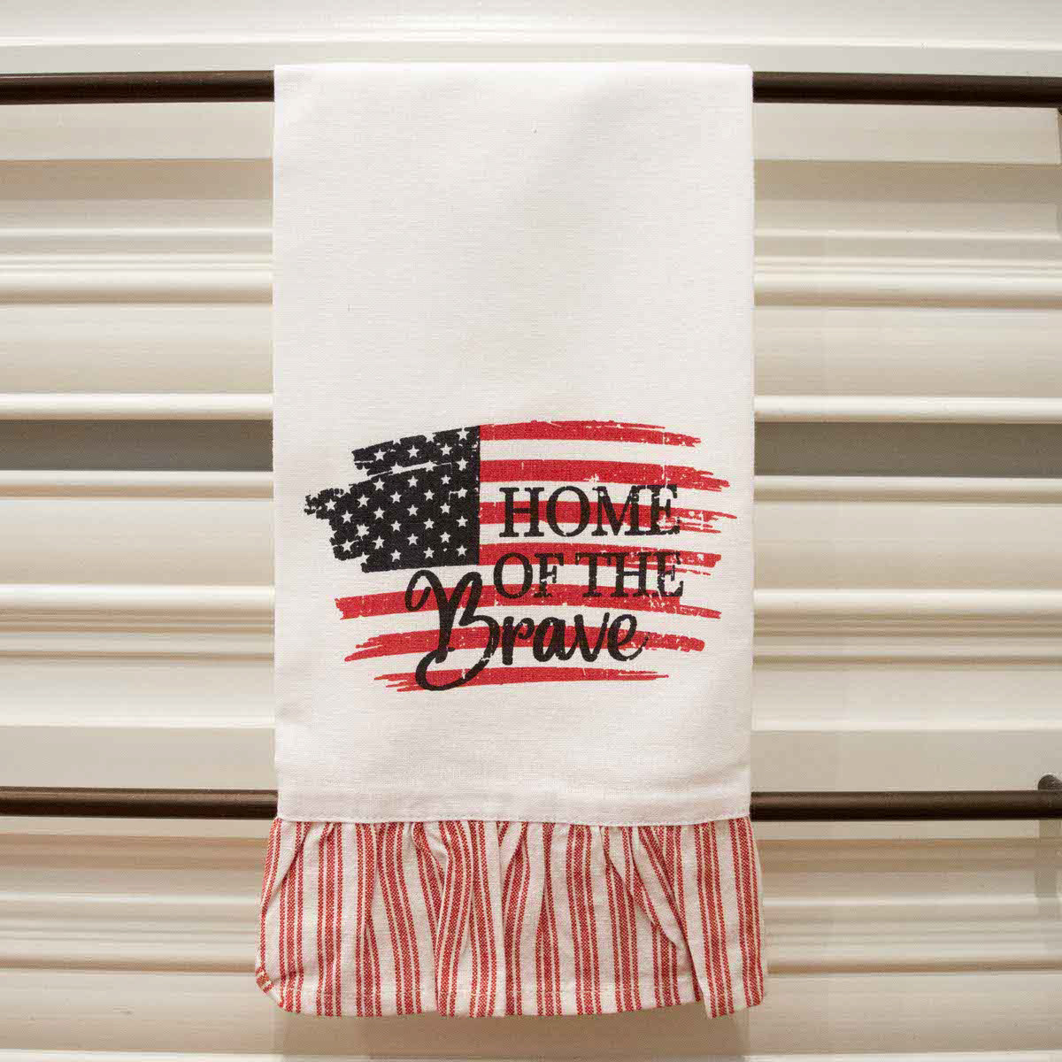 ROYAL STANDARD Home Of The Brave Ruffle Hand Towel
